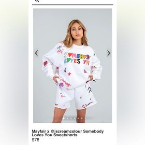 Mayfair “I Scream Color” Swestshorts New With Tags  M/L.